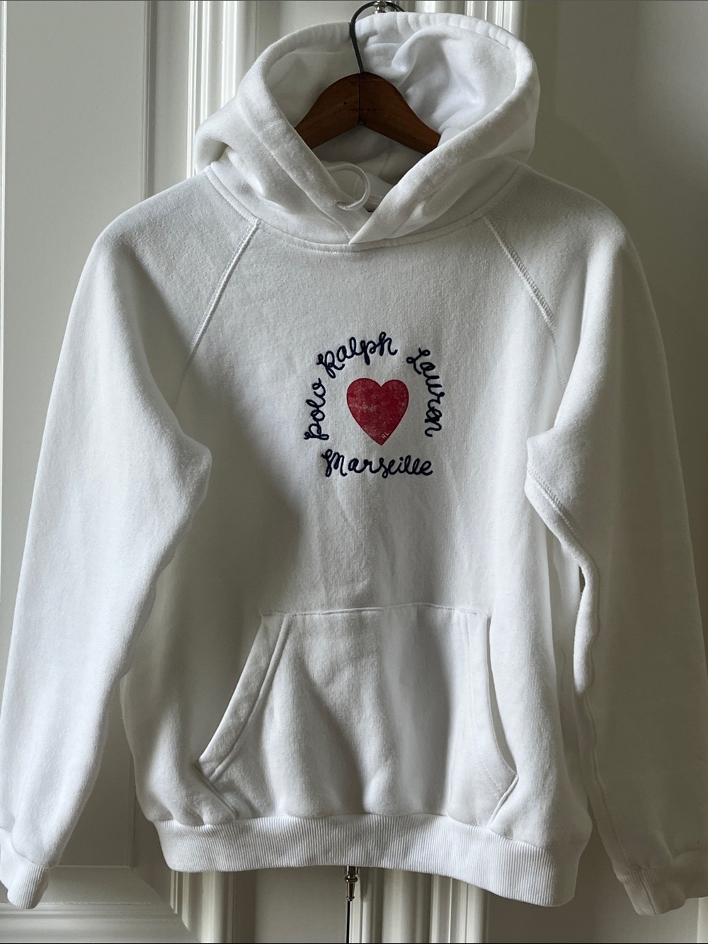 Polo Ralph Lauren Embroidered Marseille Hoodie with Red Heart. - Picture 4 of 13